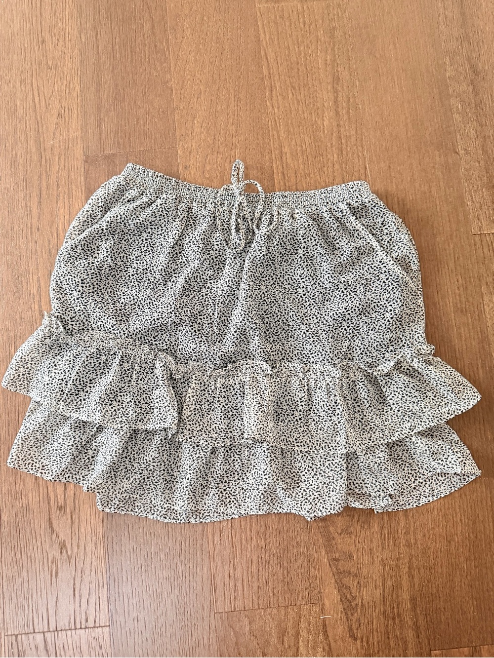 Sienna Sky Cream and Black Speckled Ruffle Mini Skirt
